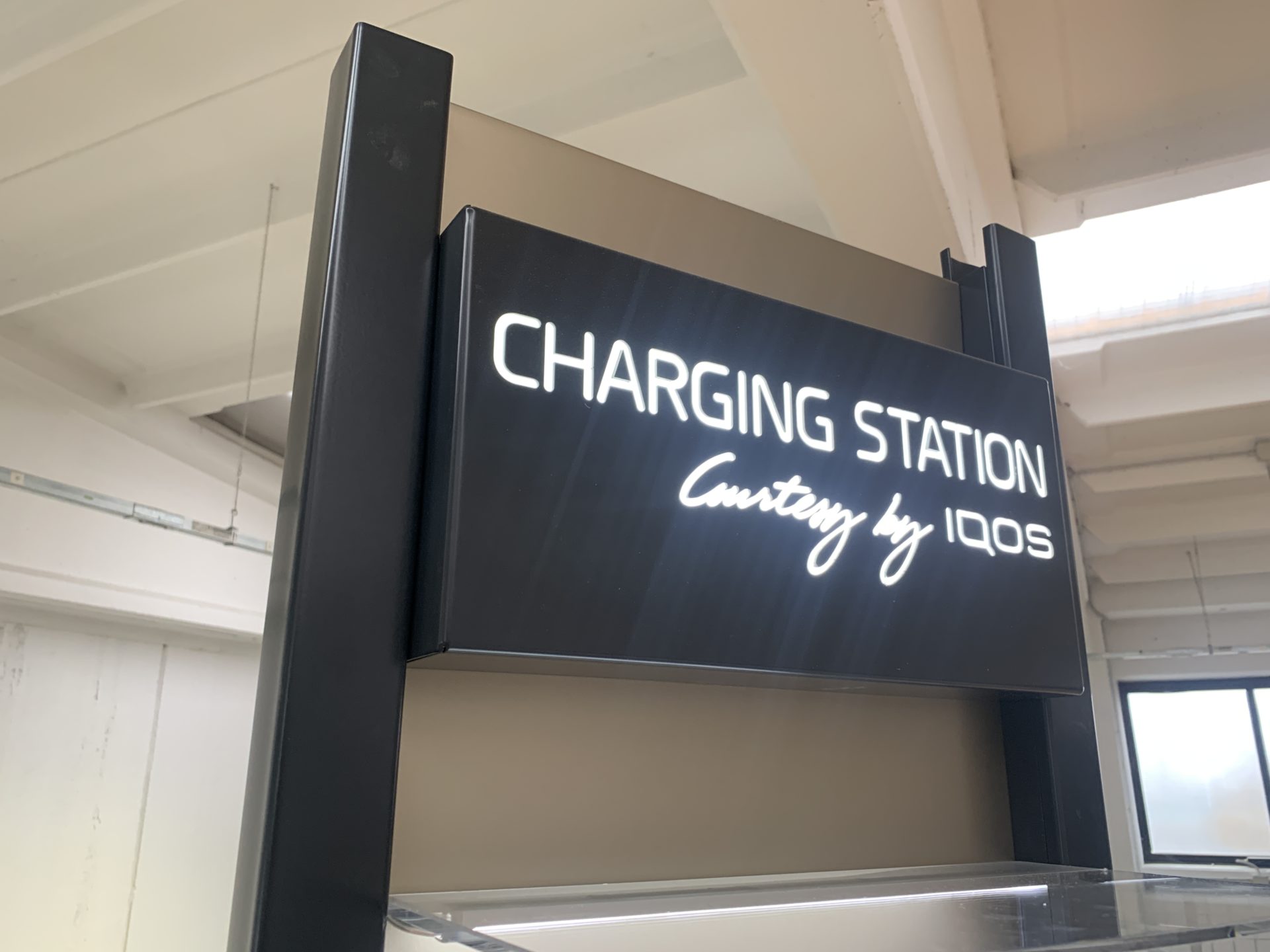 IQOS, NOS to distribute electronic cigarette filling stations in